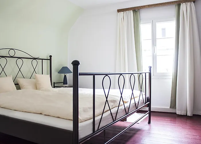 Flosdorff - * 蒙绍